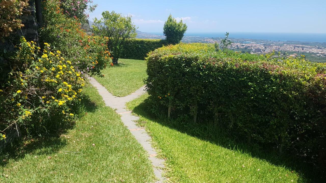 Villa Open Land Holiday House Fiumefreddo di Sicilia Exterior foto